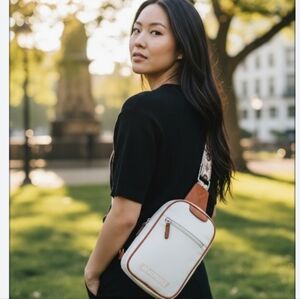 Bostanten Crossbody Purse